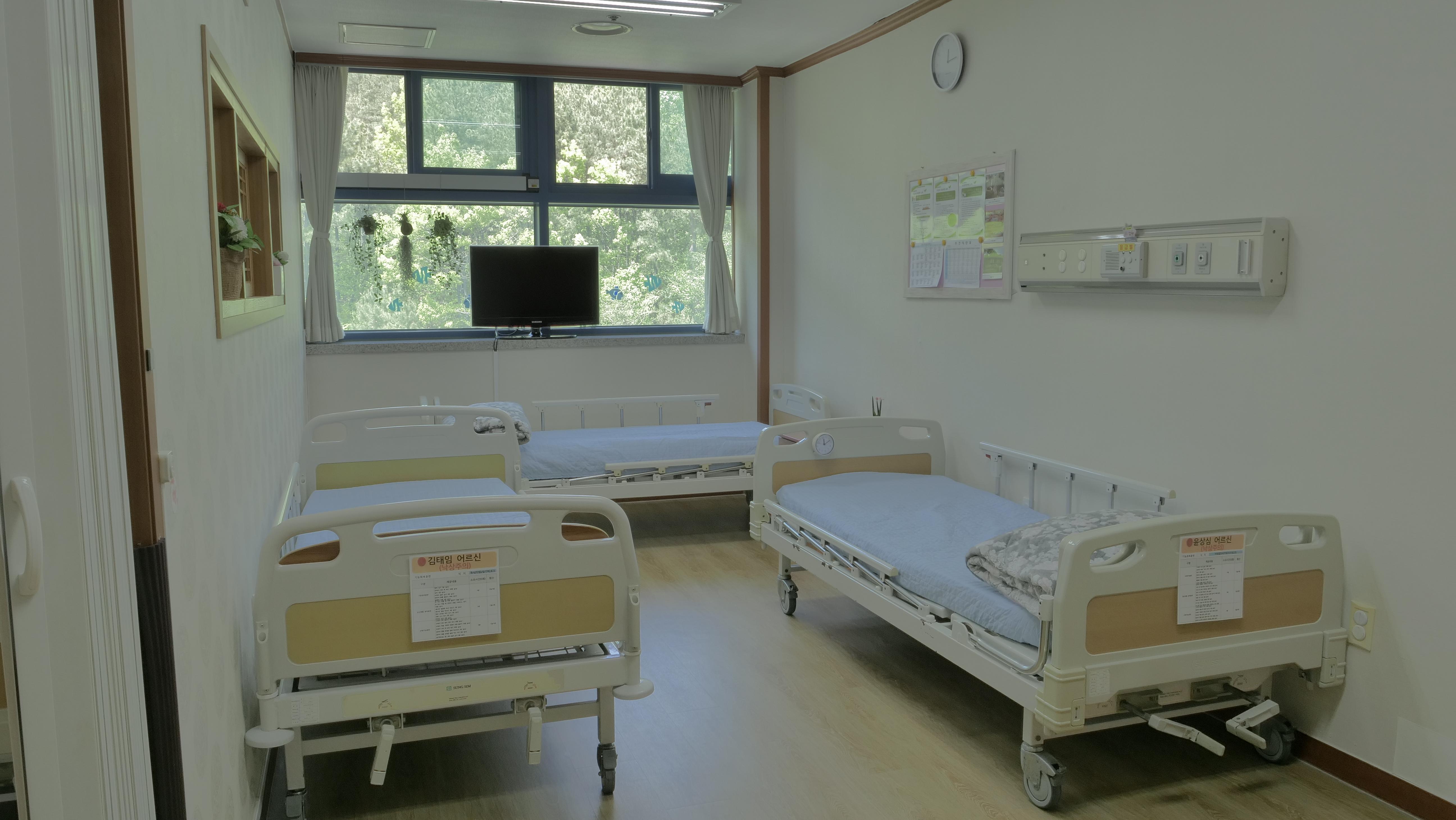 고흥군노인전문요양원 이미지 7