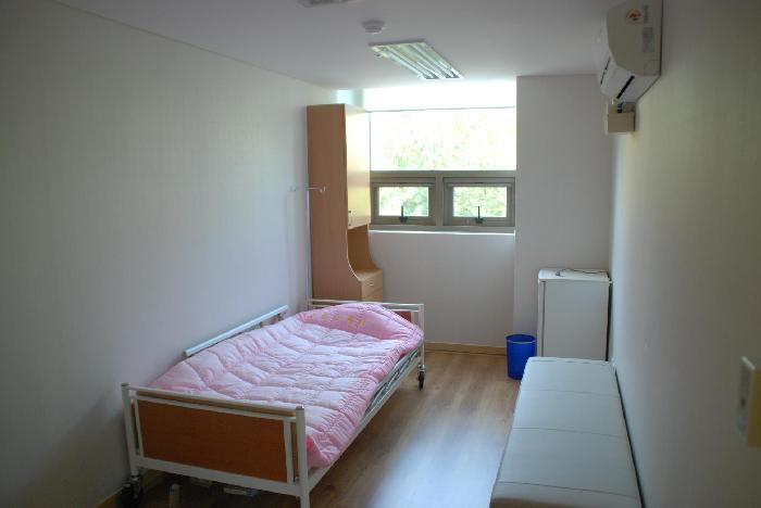 굿모닝케어노인전문요양원 이미지 17