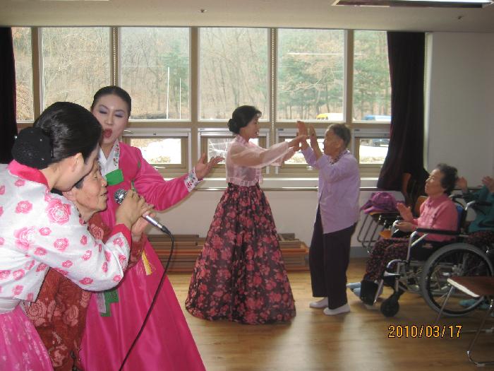 강화노인복지센터부설 한울요양원 이미지 8