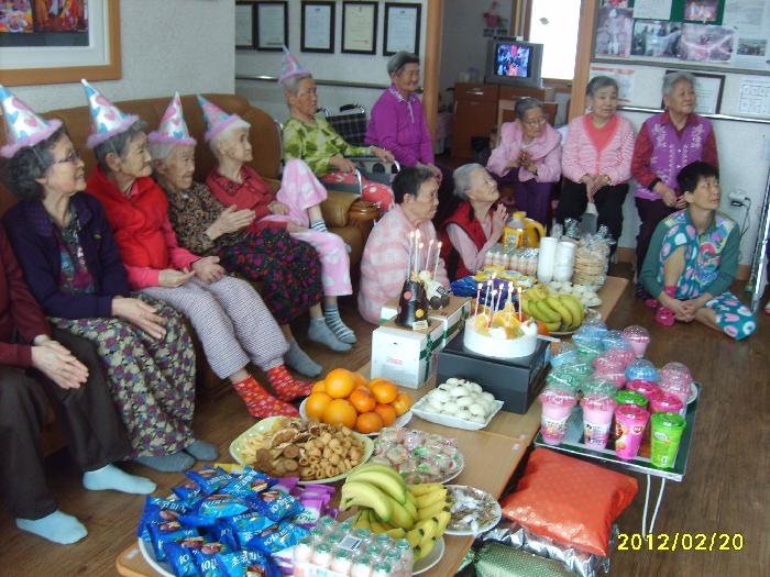 가족처럼노인요양원 이미지 24