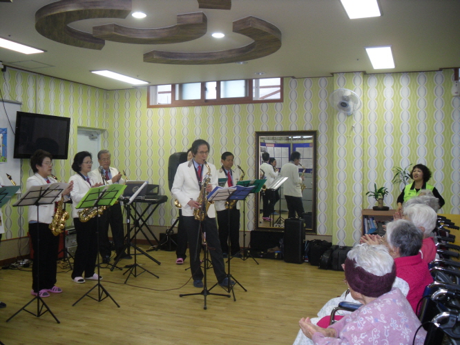 거제실버웰 노인요양센터 이미지 6