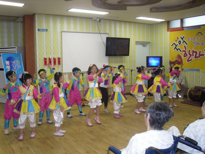 거제실버웰 노인요양센터 이미지 13