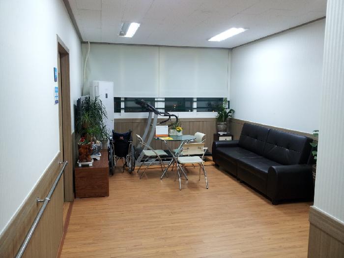 (주)도봉늘푸른요양원 이미지 7