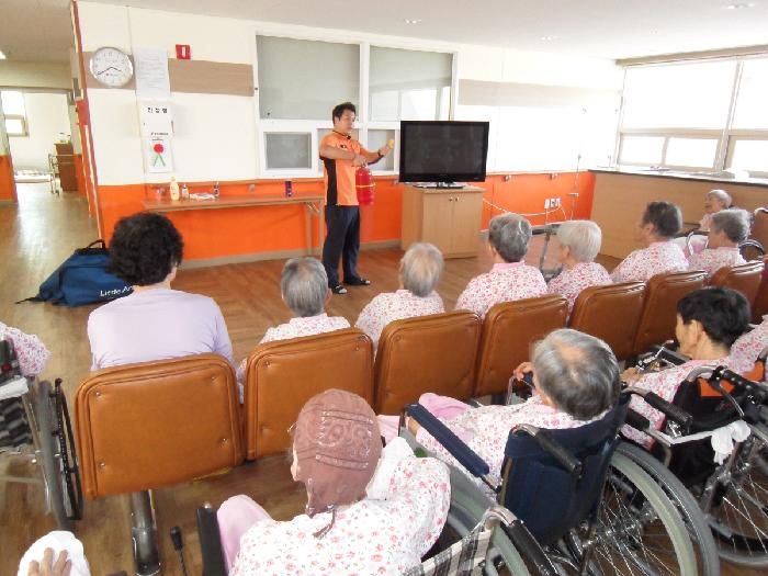 거창노인전문요양원 이미지 28