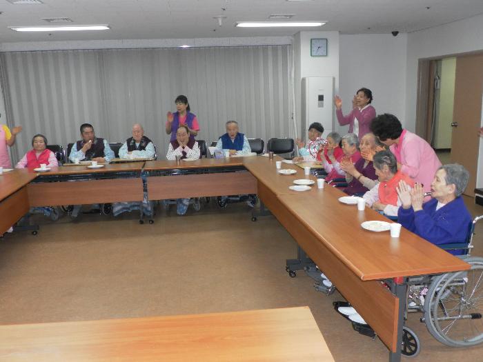 강북노인전문요양원 이미지 6