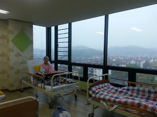 A-시청앞전문요양원 이미지 3