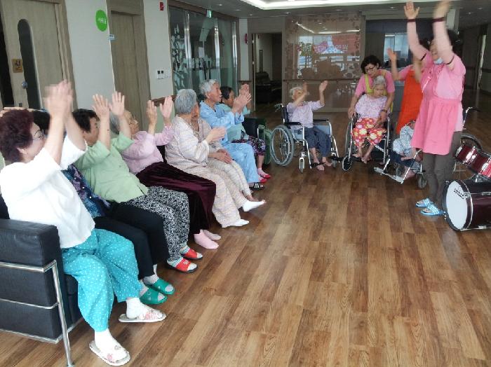 강남실버요양원 이미지 22