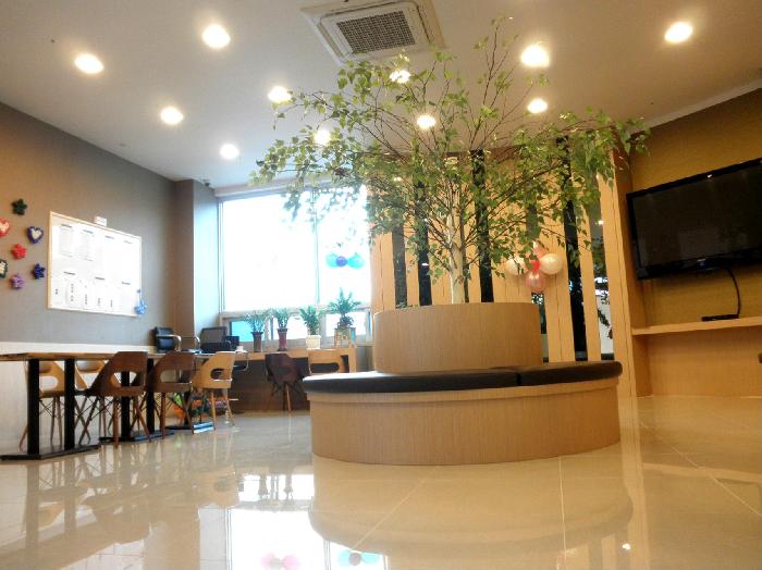 (주)함께향남실버케어센터 이미지 2