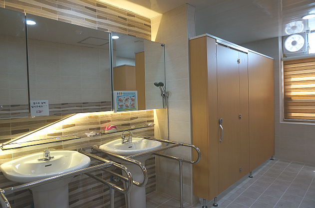 love사랑맞이요양원 이미지 9