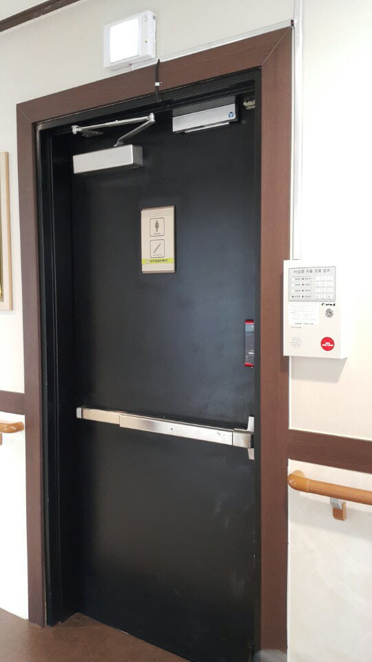 (주)무지개실버케어스 이미지 14