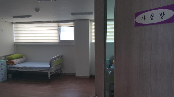 21세기요양원 노인요양공동생활가정 이미지 7