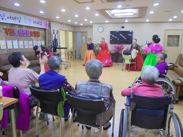 가연노인전문요양원 이미지 6