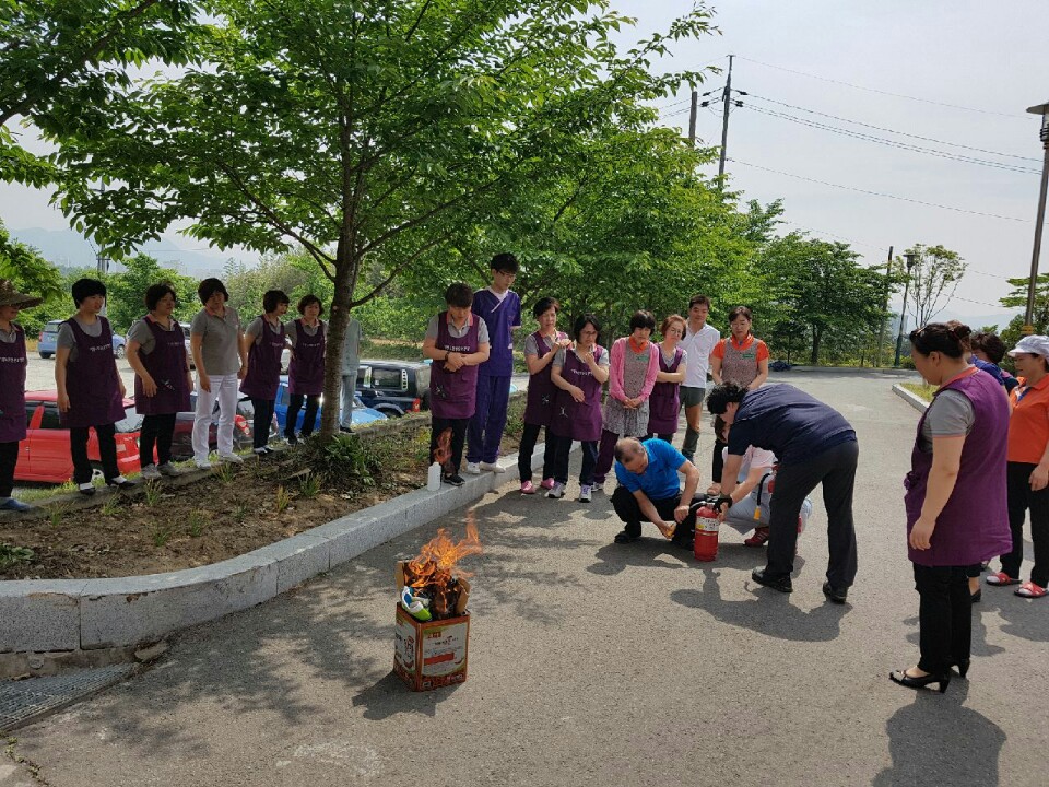 거창노인전문요양원 이미지 19