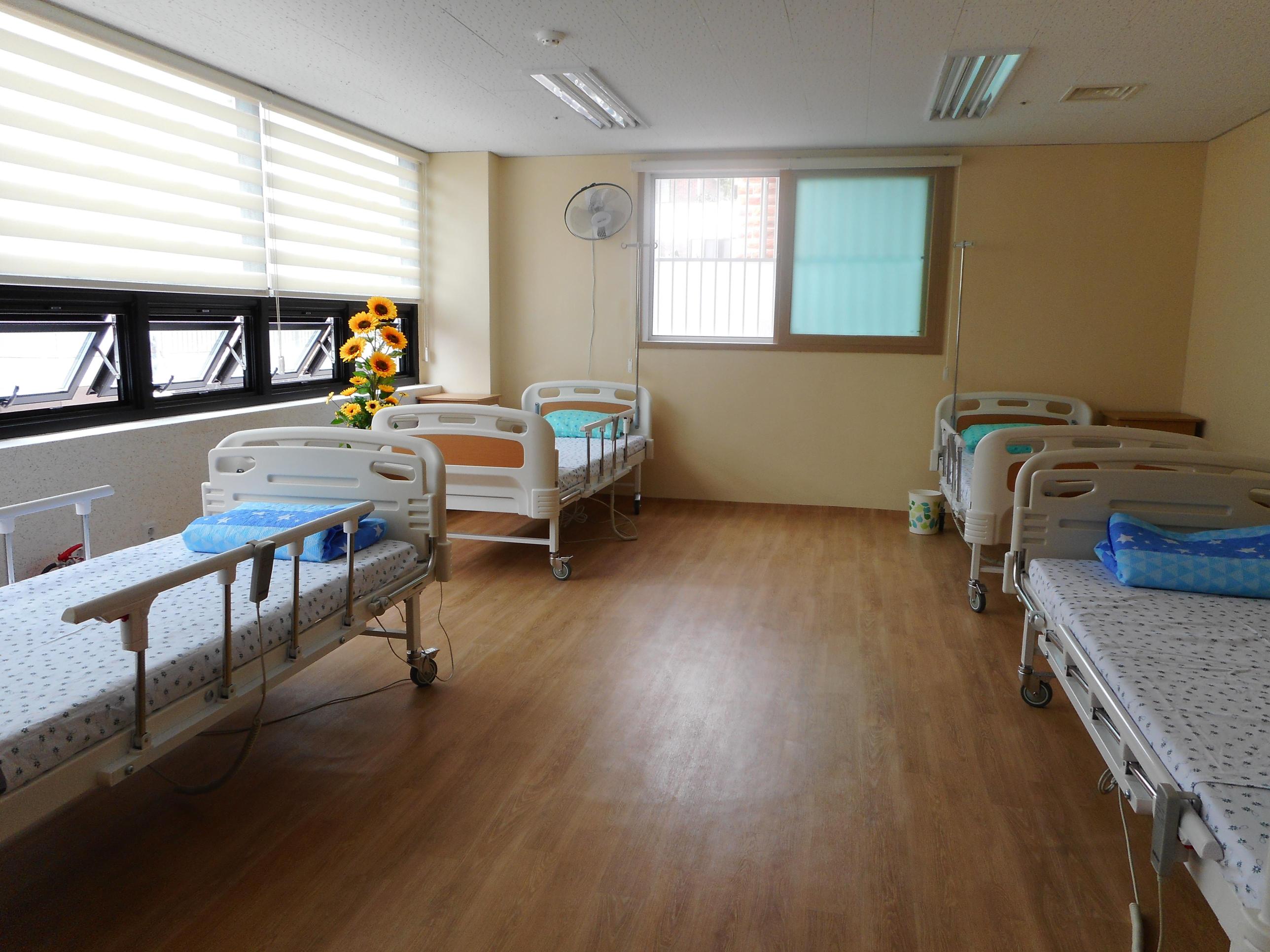 가족실버타운 이미지 4