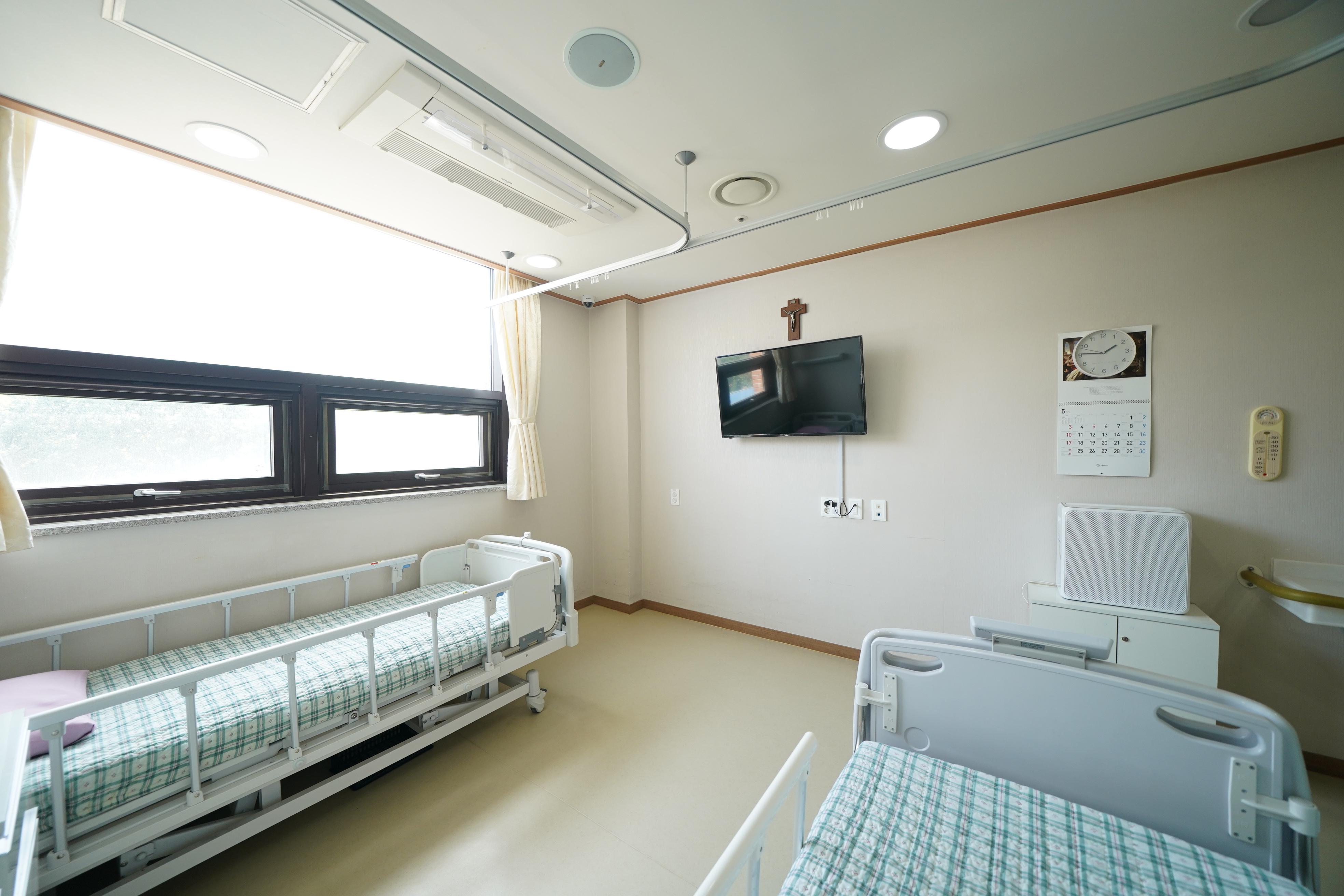 강일성모노인요양원 이미지 5