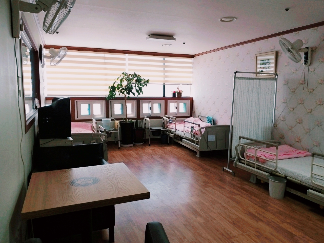 (고양)참편한요양원 이미지 6