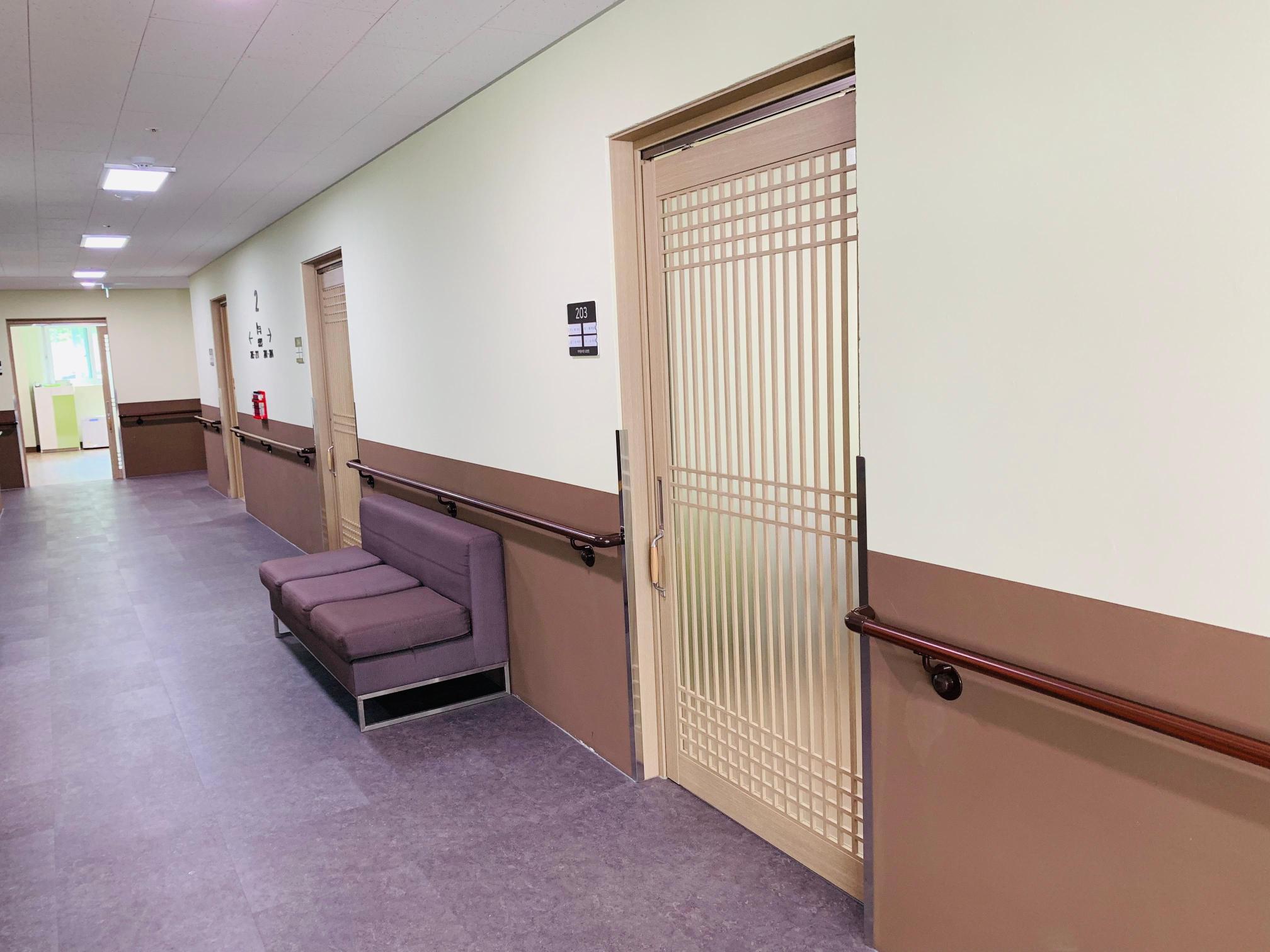 가까운 이웃 노인요양원 이미지 7