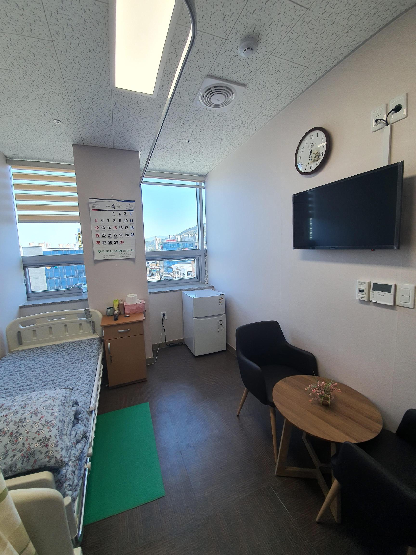 가족사랑요양원 이미지 9