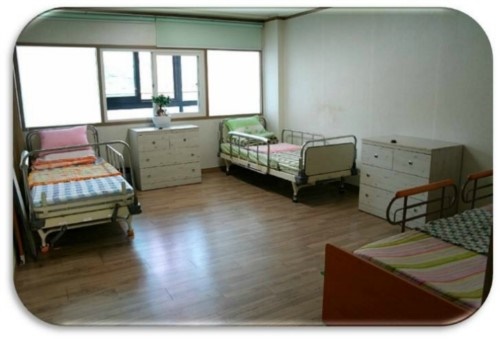 1004노인요양센터 이미지 6