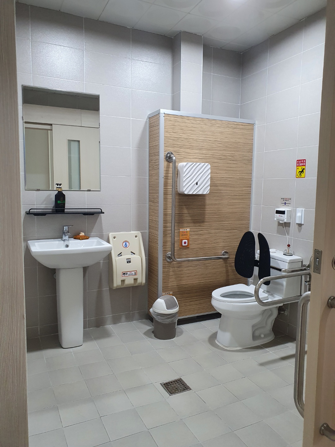 간호재활요양원 이미지 4