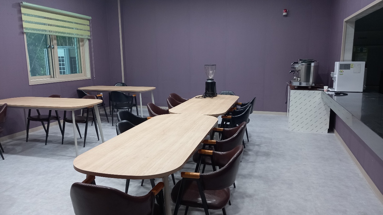 강릉효플러스요양원 이미지 11