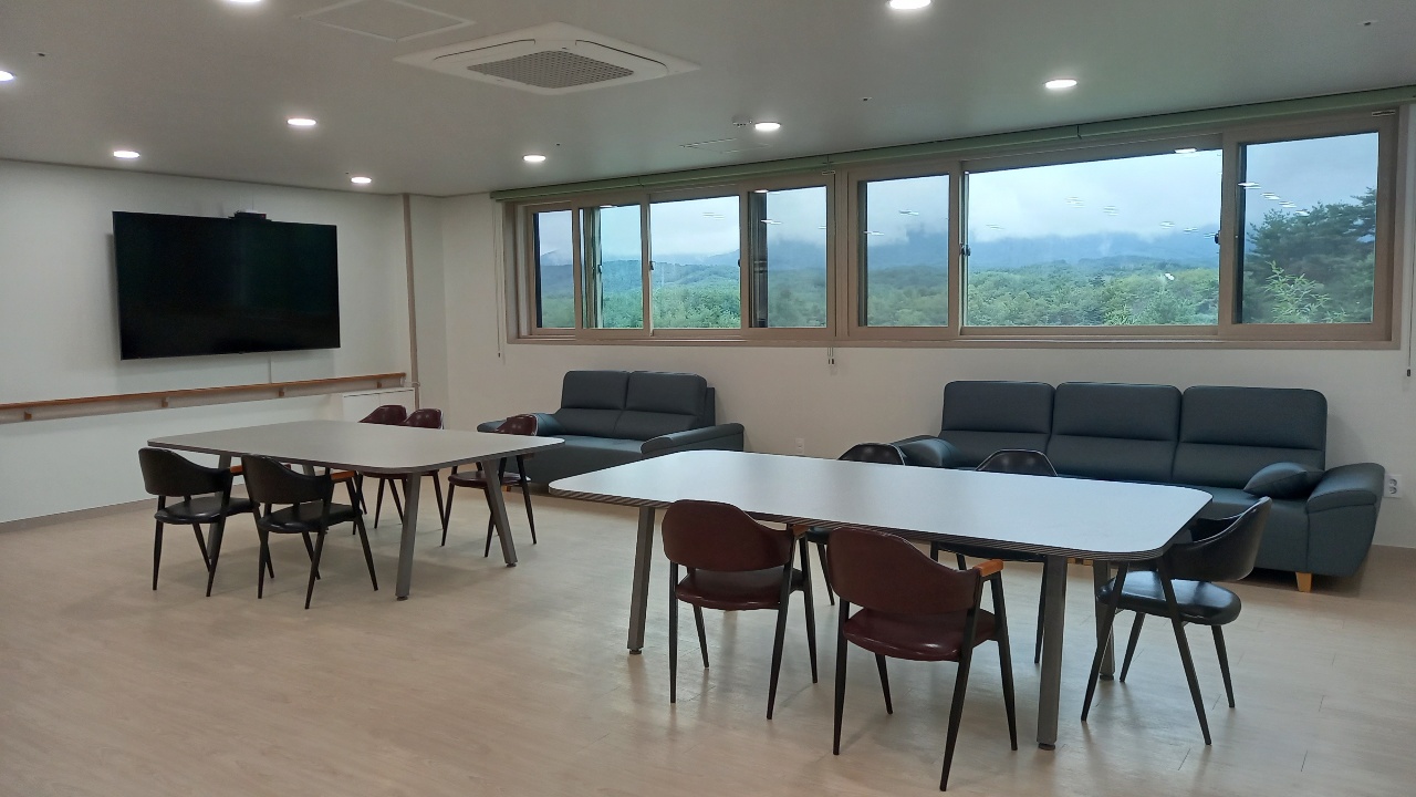 강릉효플러스요양원 이미지 7