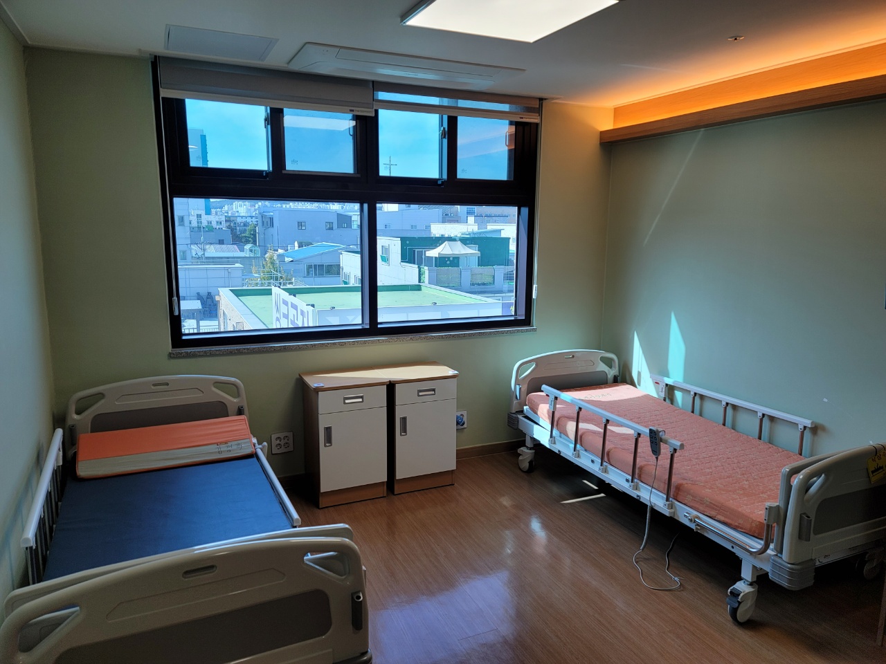 골든메디컬케어 이미지 5