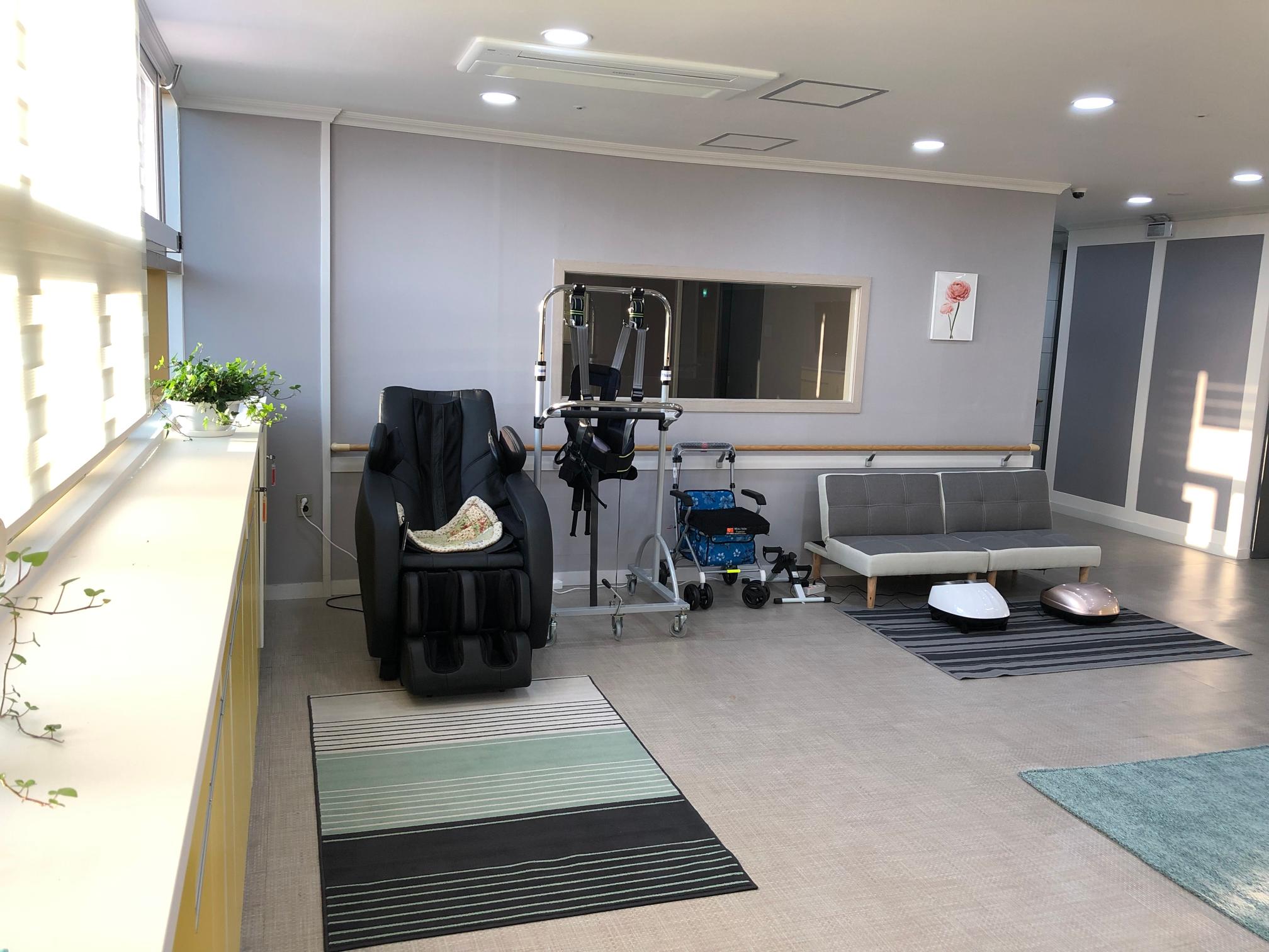 구영실버홈 이미지 3