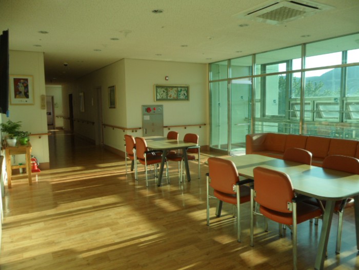 가야대학교 가야노인전문요양원 이미지 12