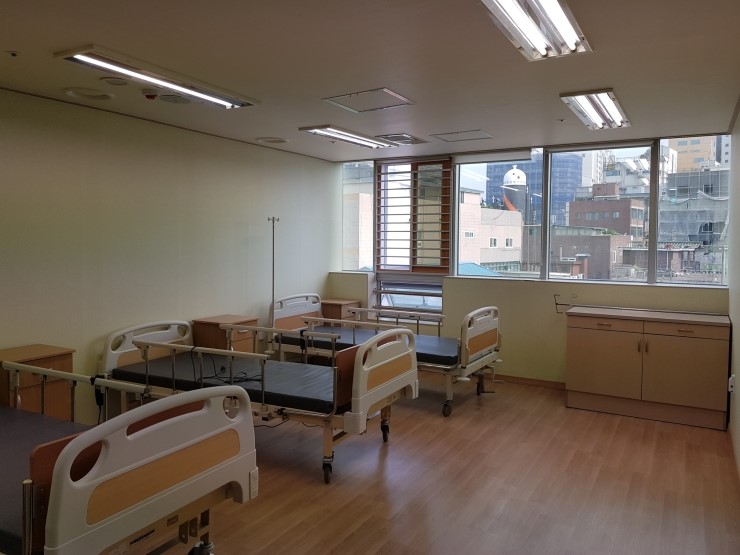 가족튼튼요양원 이미지 12