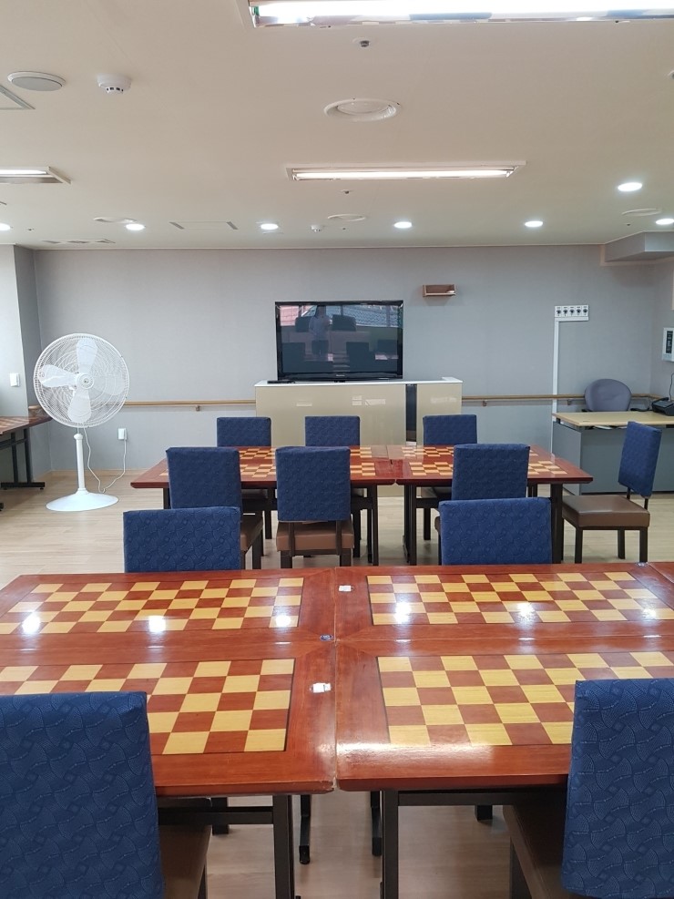 가족튼튼요양원 이미지 16