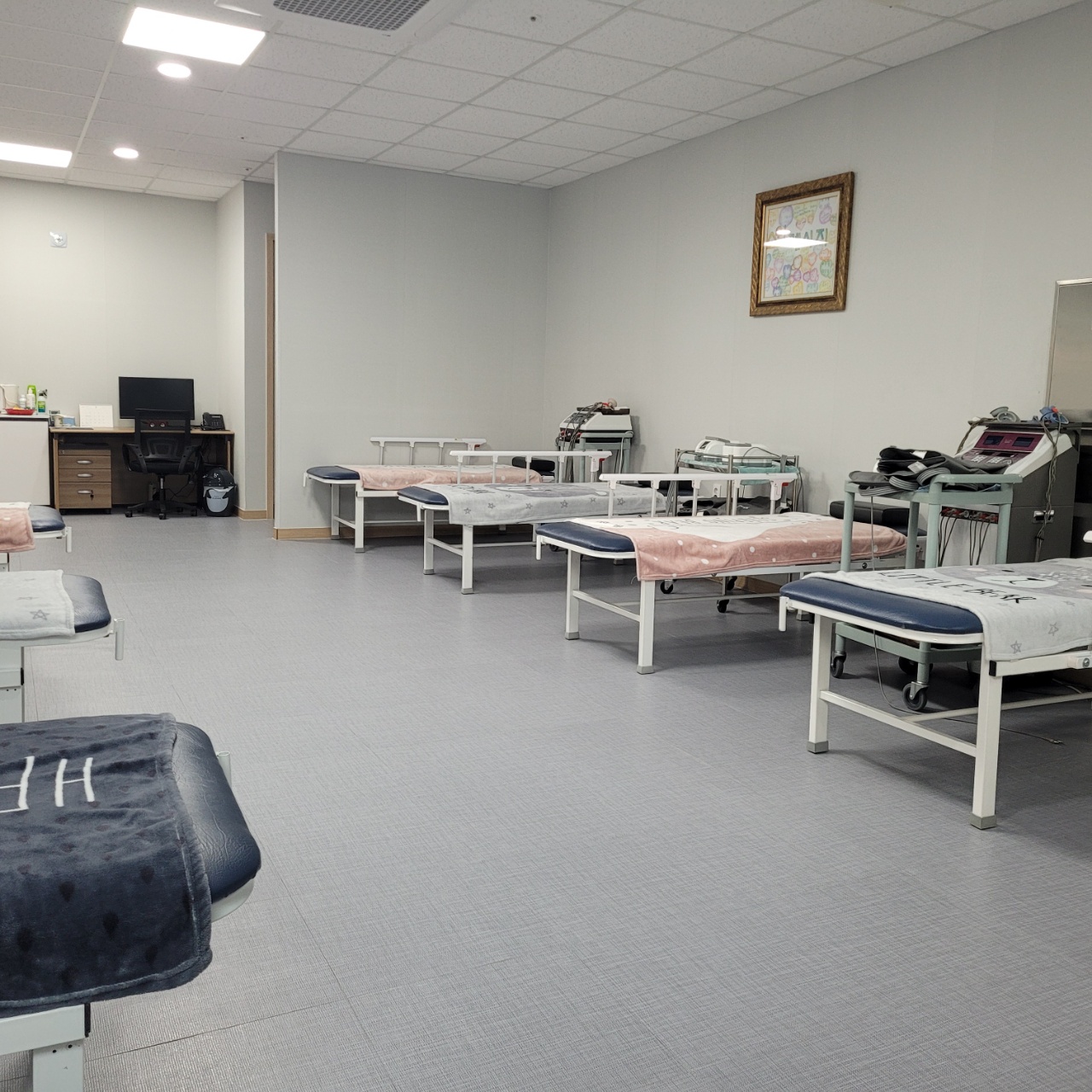 굿모닝노인요양원 이미지 3