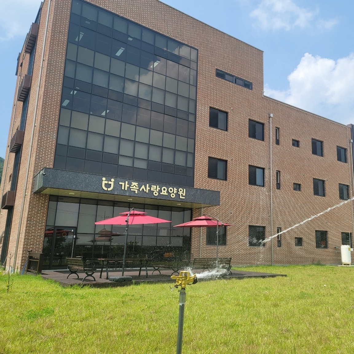가족사랑요양원 이미지 4