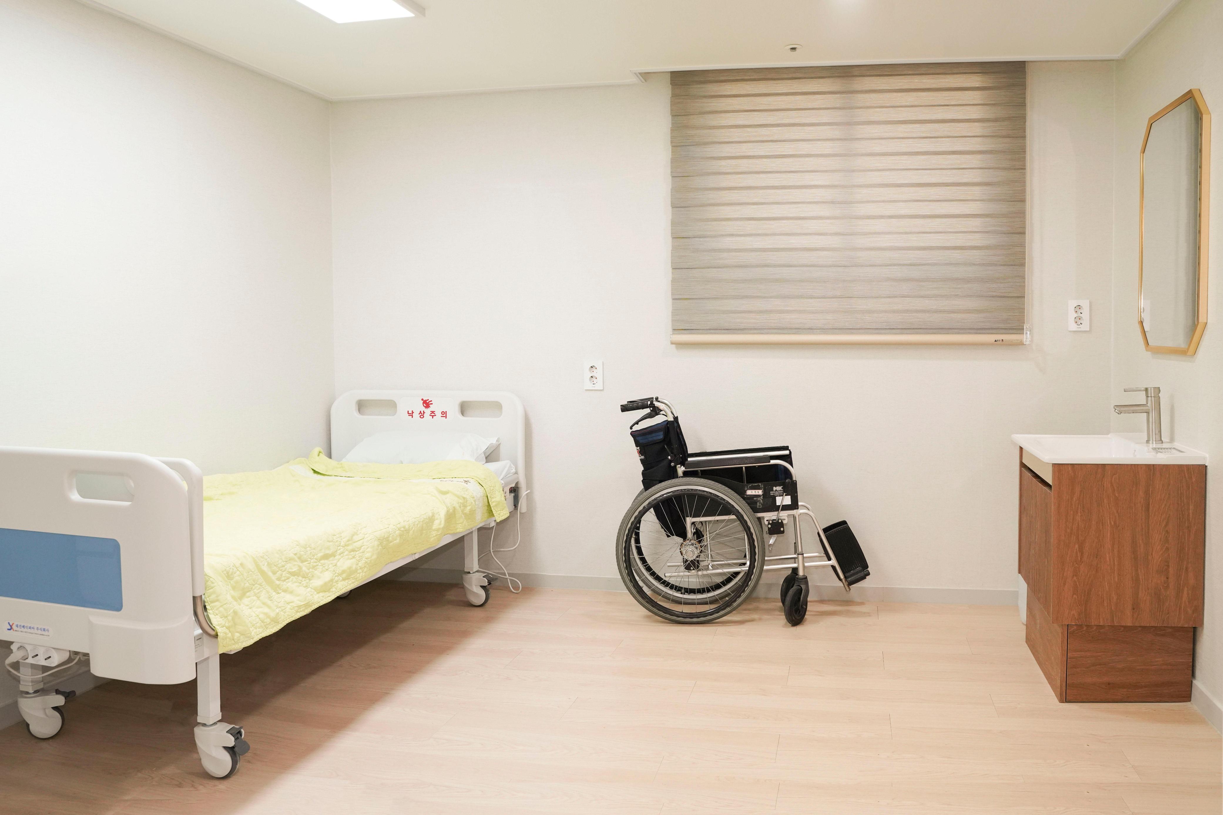 e포근한요양원 이미지 7