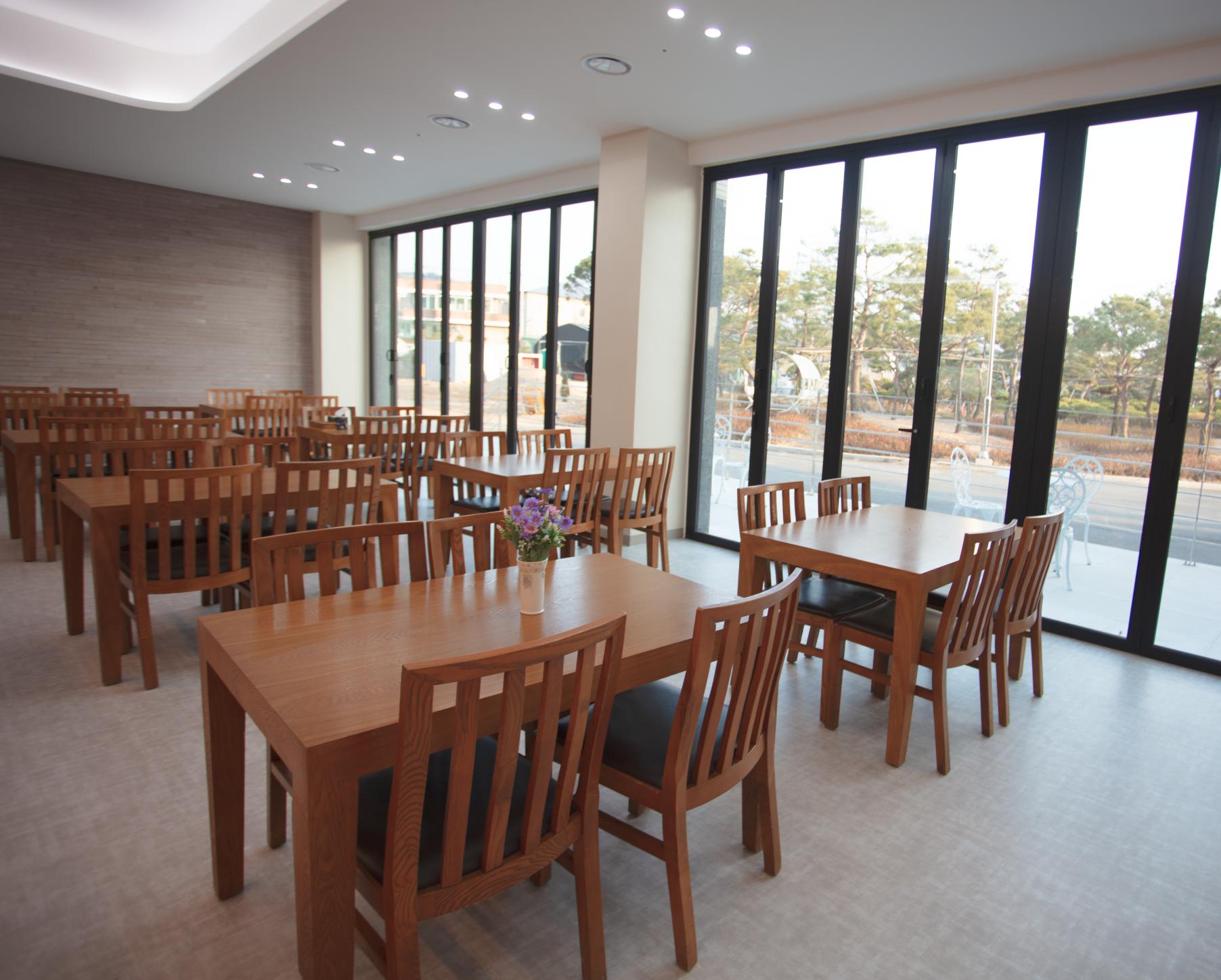 강원효실버요양원 이미지 2