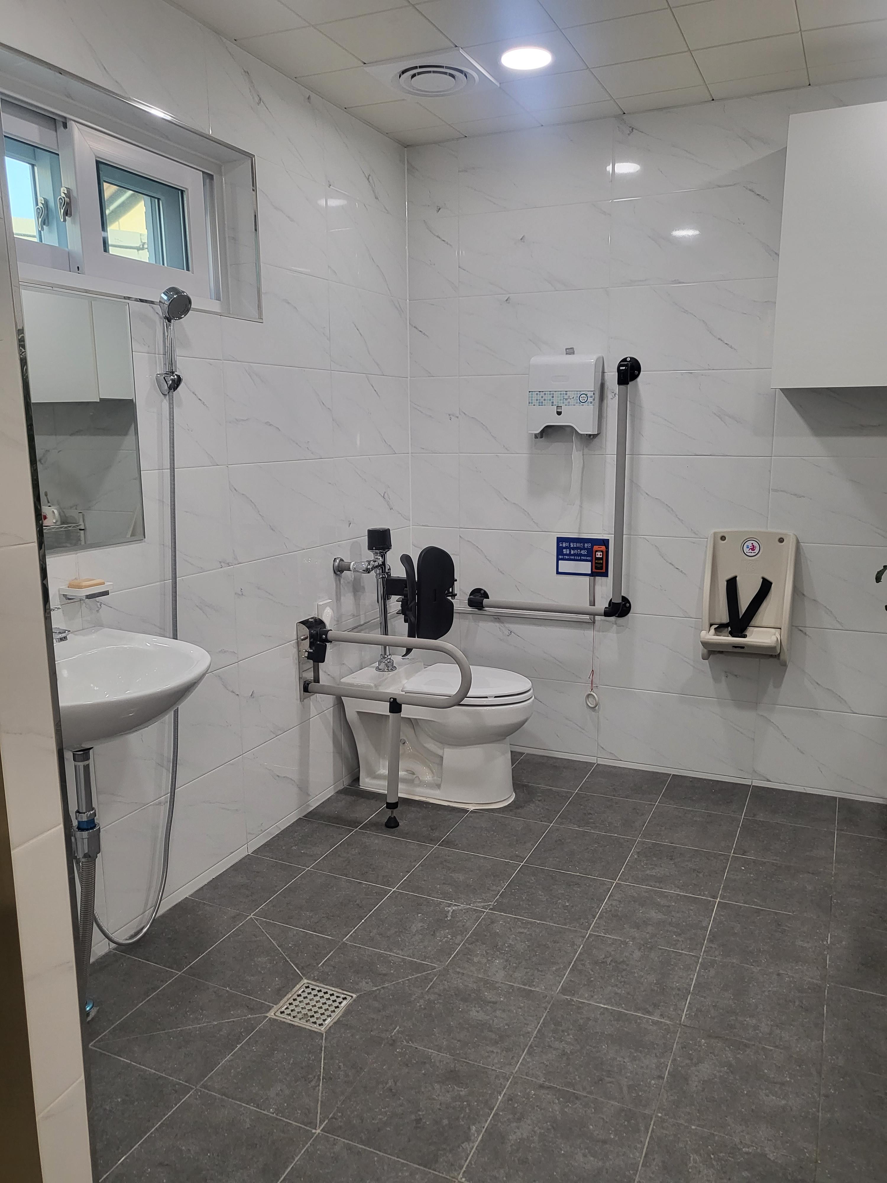 굿모닝효요양원 이미지 2