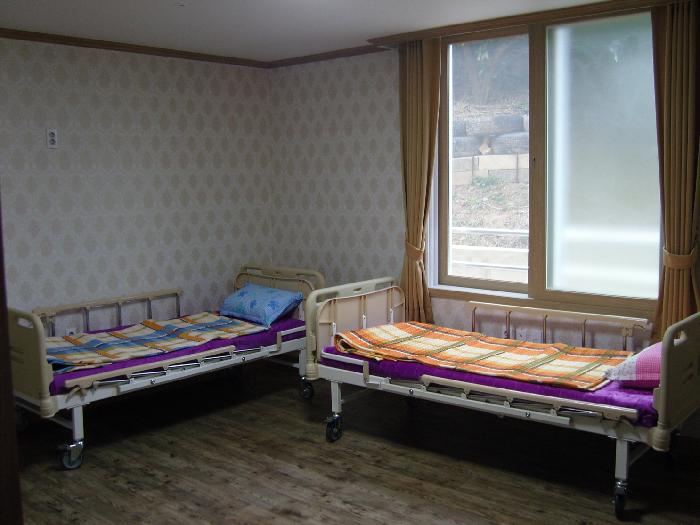 가족사랑요양원 이미지 5