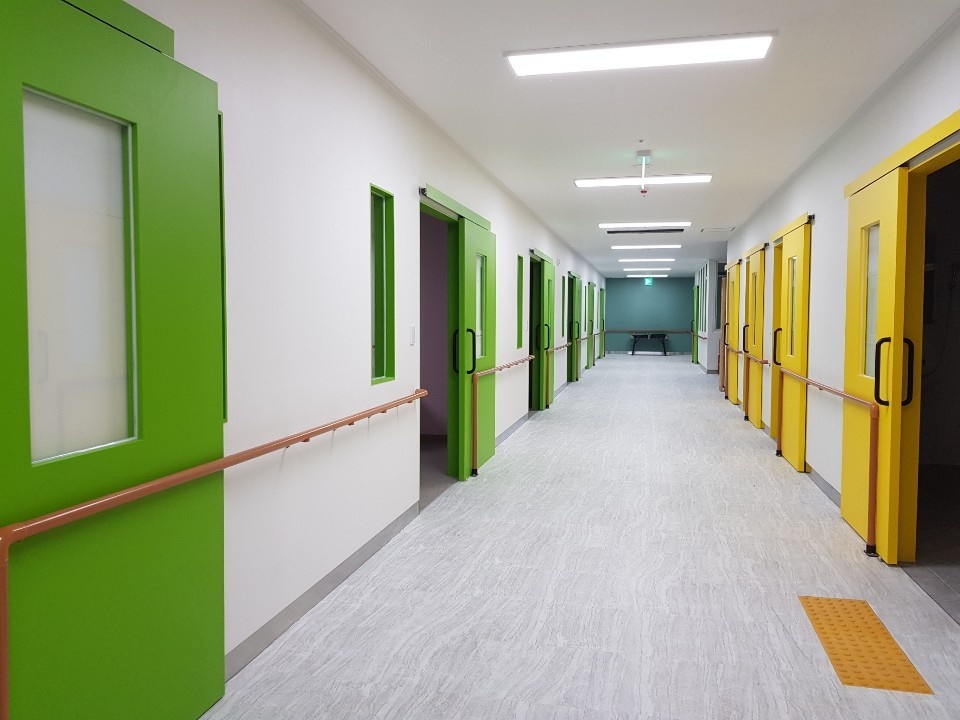 (주)행복한실버타운요양원 이미지 3