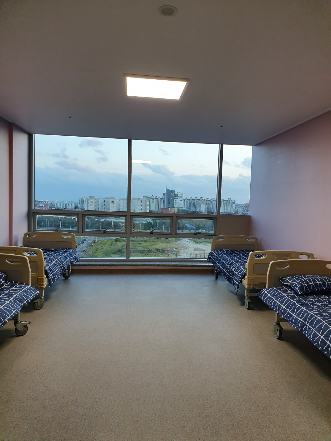 (주)행복한실버타운요양원