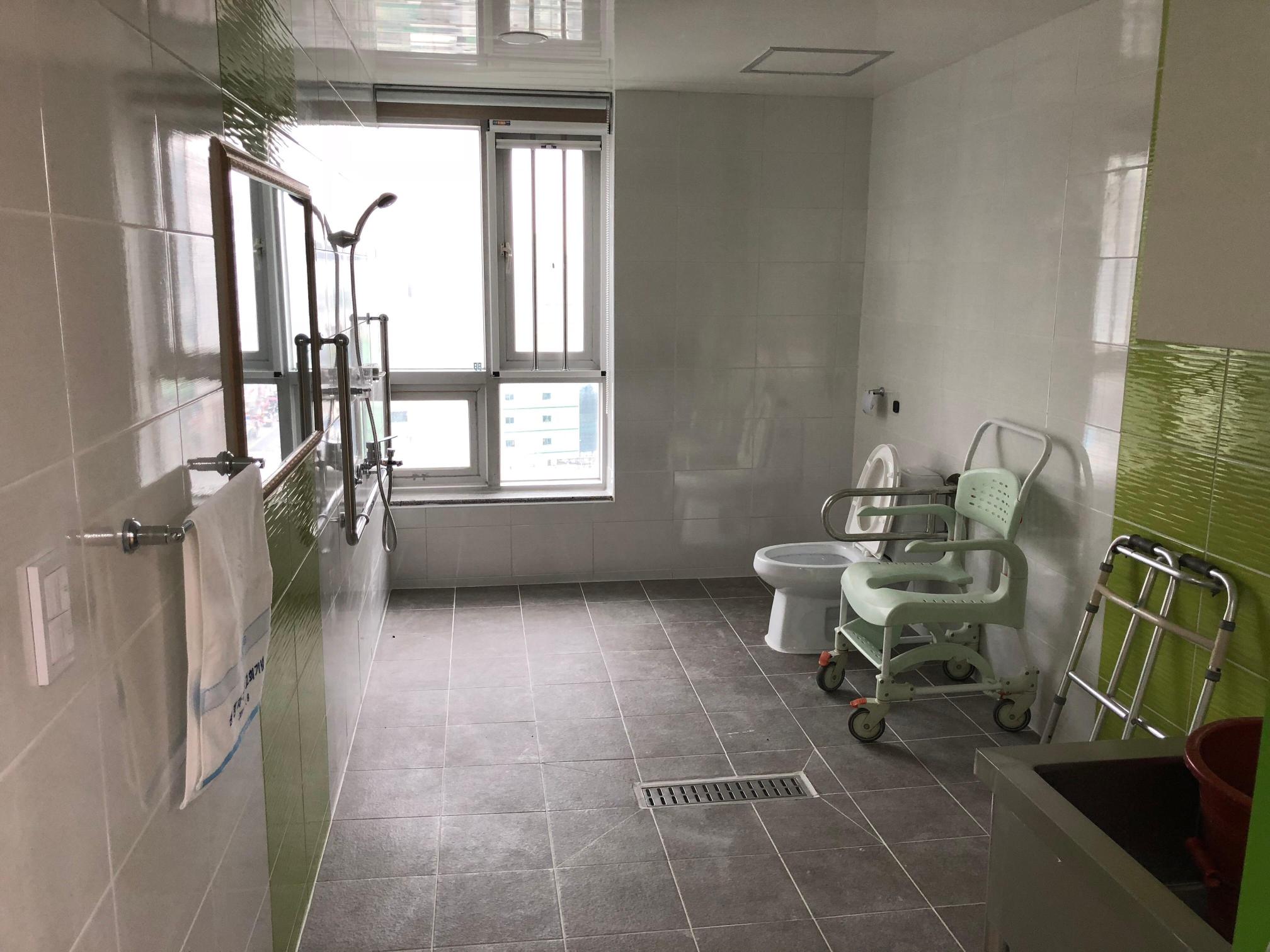 간호박사네요양원 이미지 9