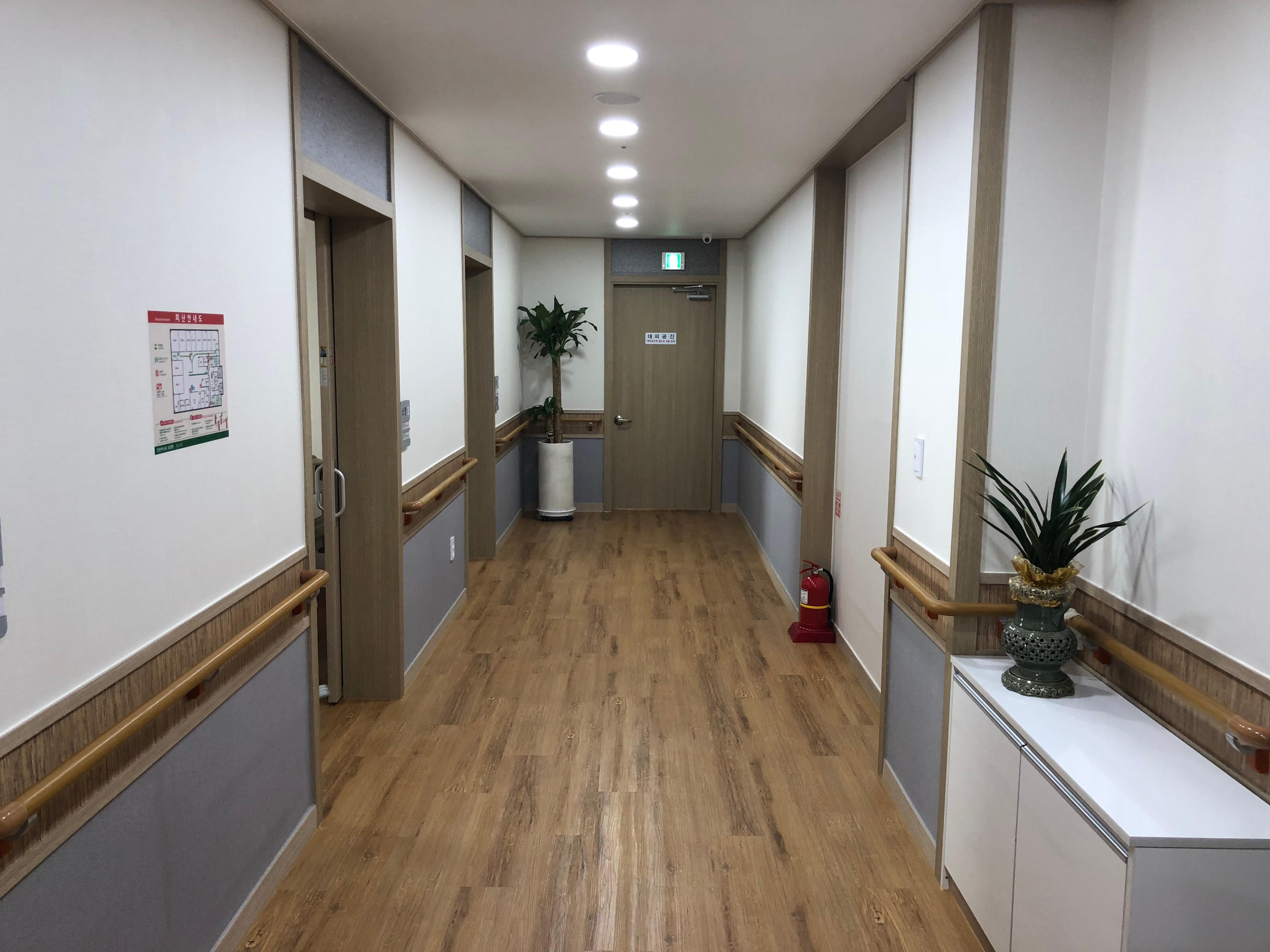 간호박사네요양원 이미지 15