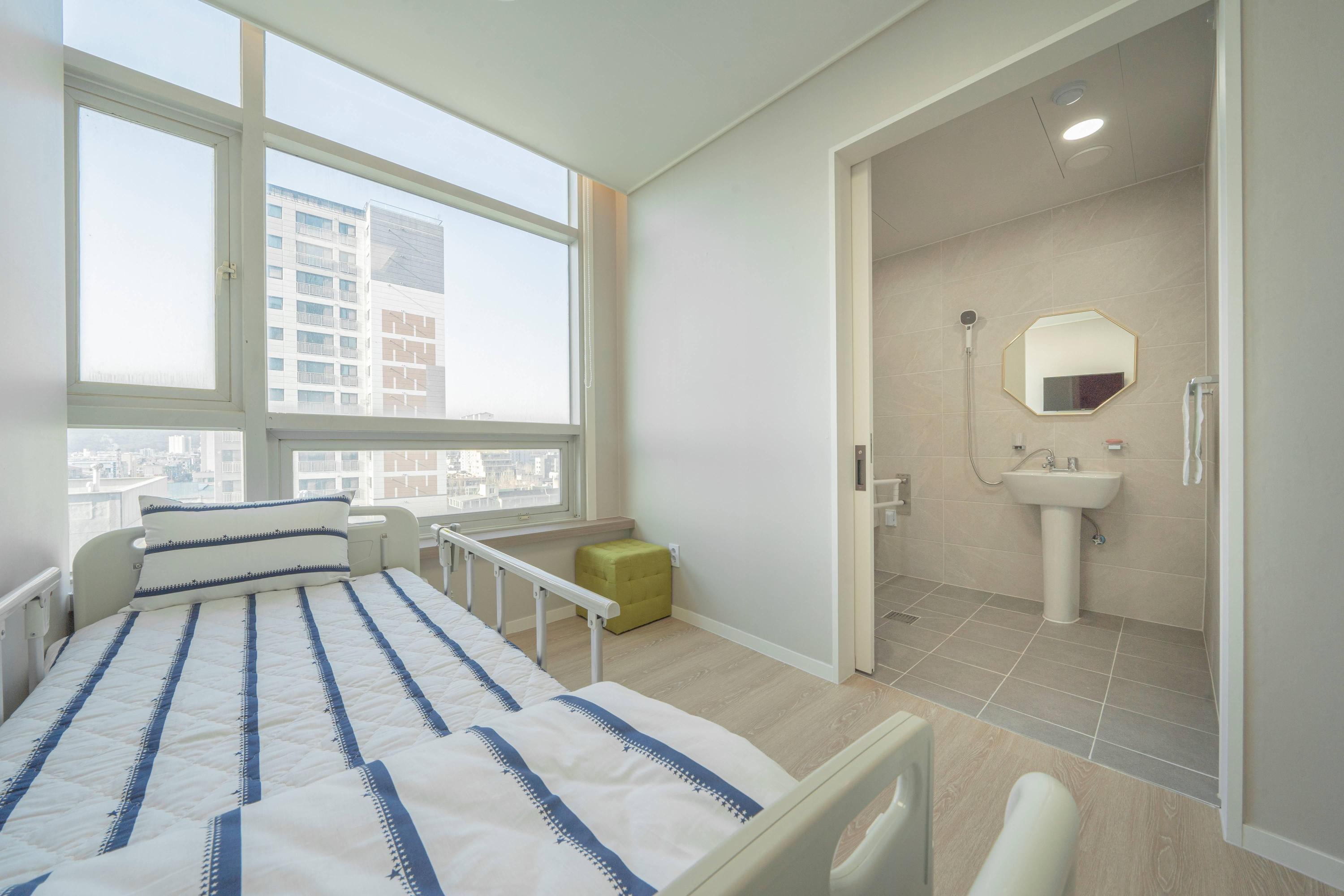 간호박사네요양원 이미지 7