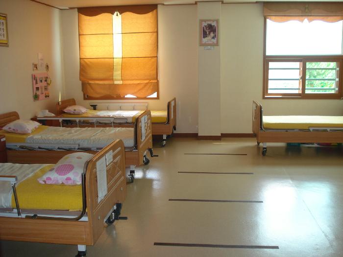 무안군노인전문요양원 이미지 9