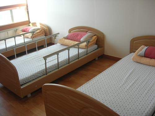 해피빌요양원 이미지 10