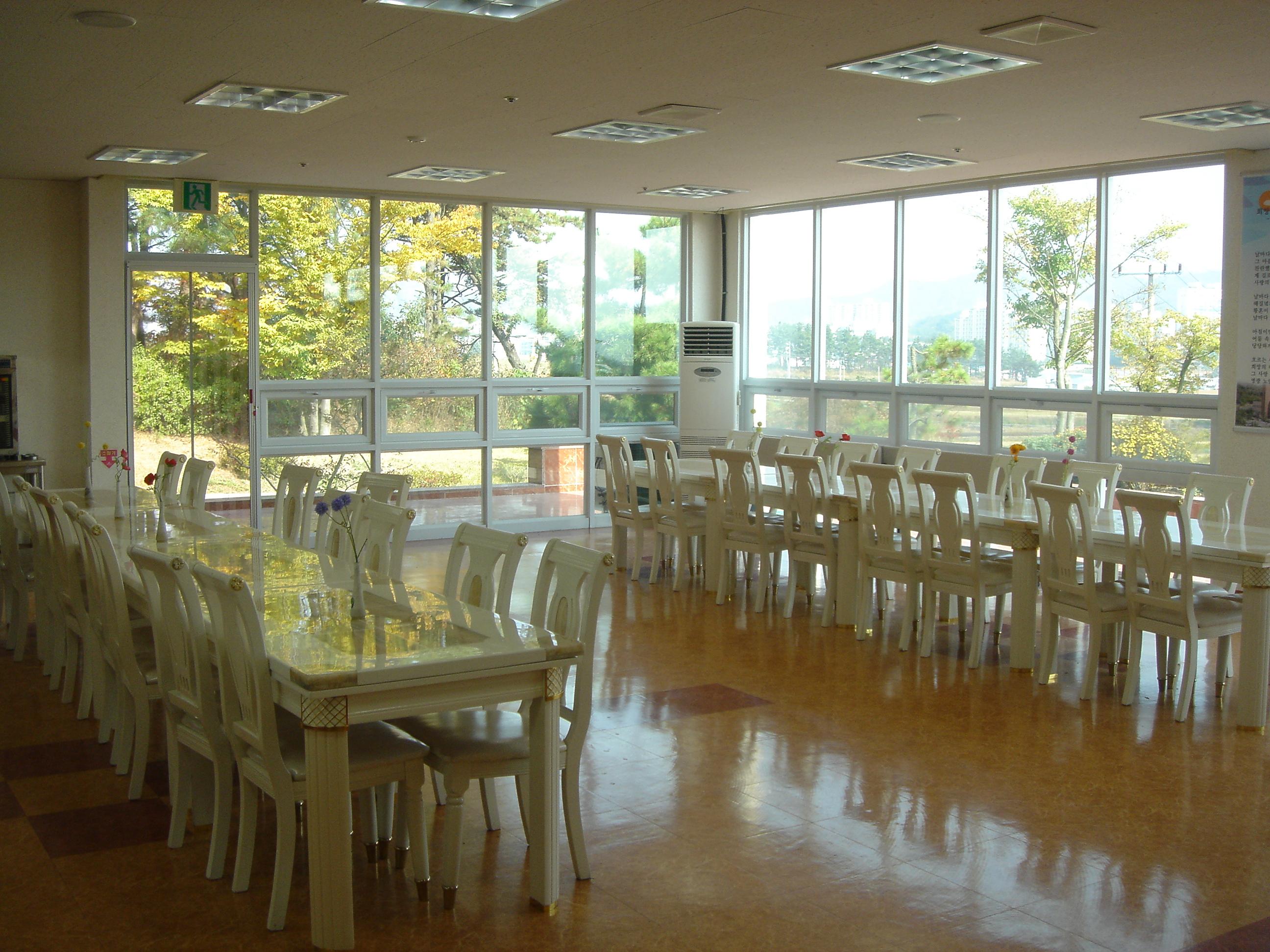 영광노인전문요양원 이미지 4