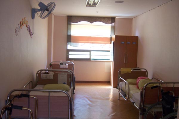 노인전문요양원 해피존 이미지 17