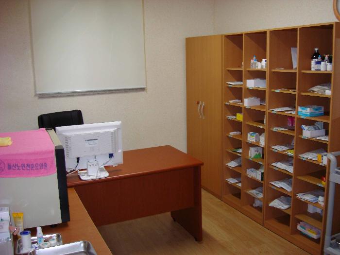 돌산노인전문요양원 이미지 3