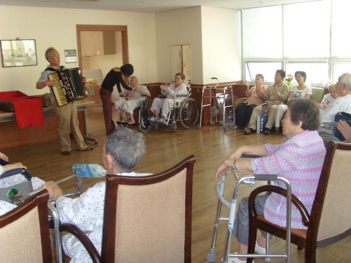 호선실버센터 이미지 8