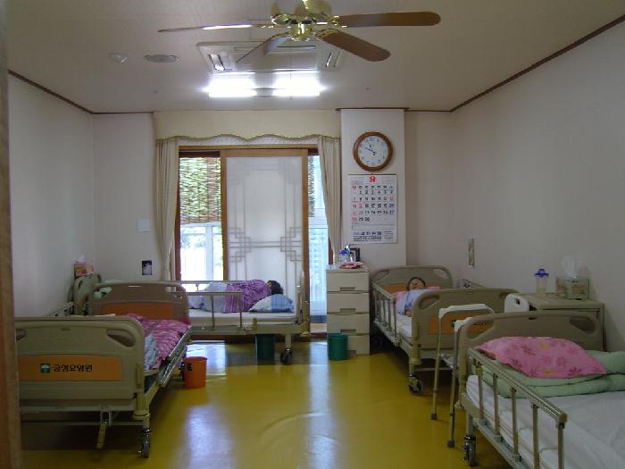 금성노인요양원 이미지 15