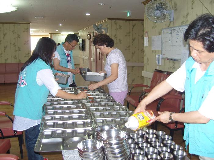 무지개언덕노인전문요양센터 이미지 2